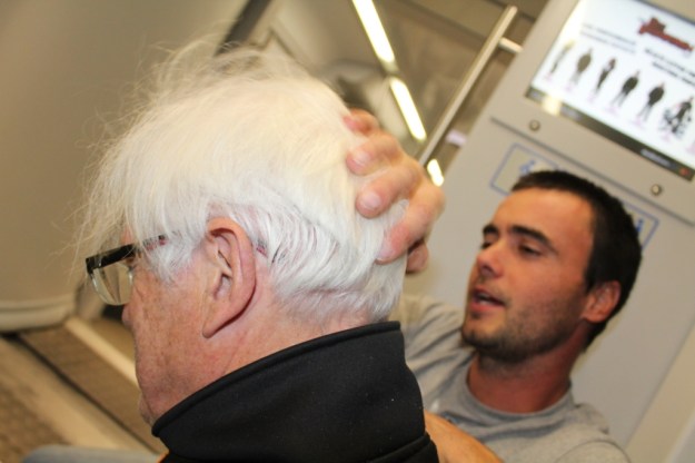 Padre e hijo en el tren 2015