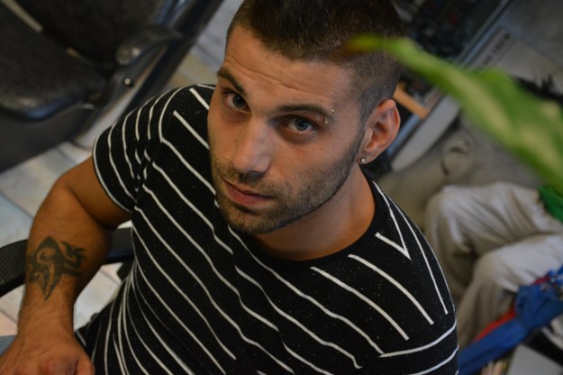 chico-guapo-en-peluqueria-de-antxo-2