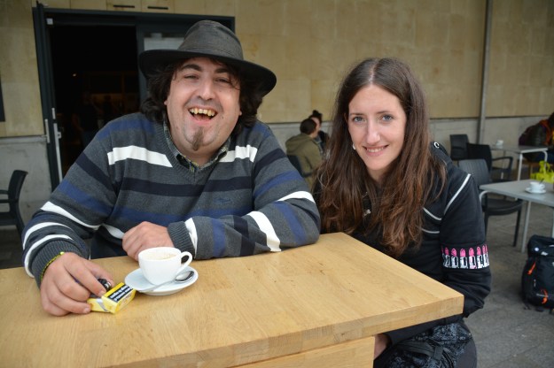 eneko con su nueva novia